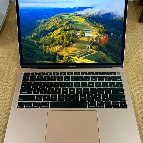 13” Apple MacBook Air - Rose Gold, MacOS Sonoma - Picture 2 of 9